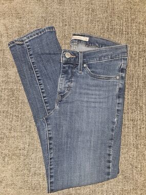 Levi's 311 Shaping Skinny Jeans